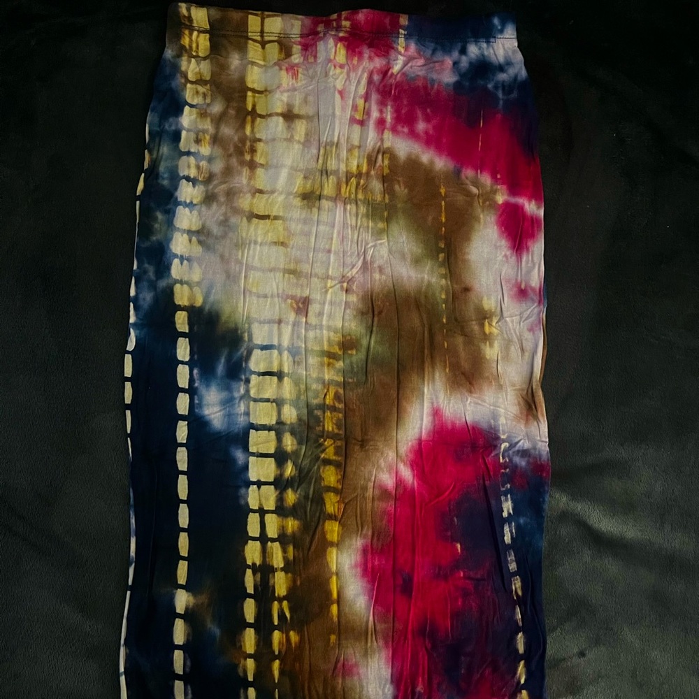 TIE DYE STRETCH PENCIL SKIRT(BRAND NEW/NEVER WORN!!!!)
